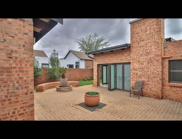 4 BEDROOM HOUSE FOR SALE IN MIDSTREAM RIDGE